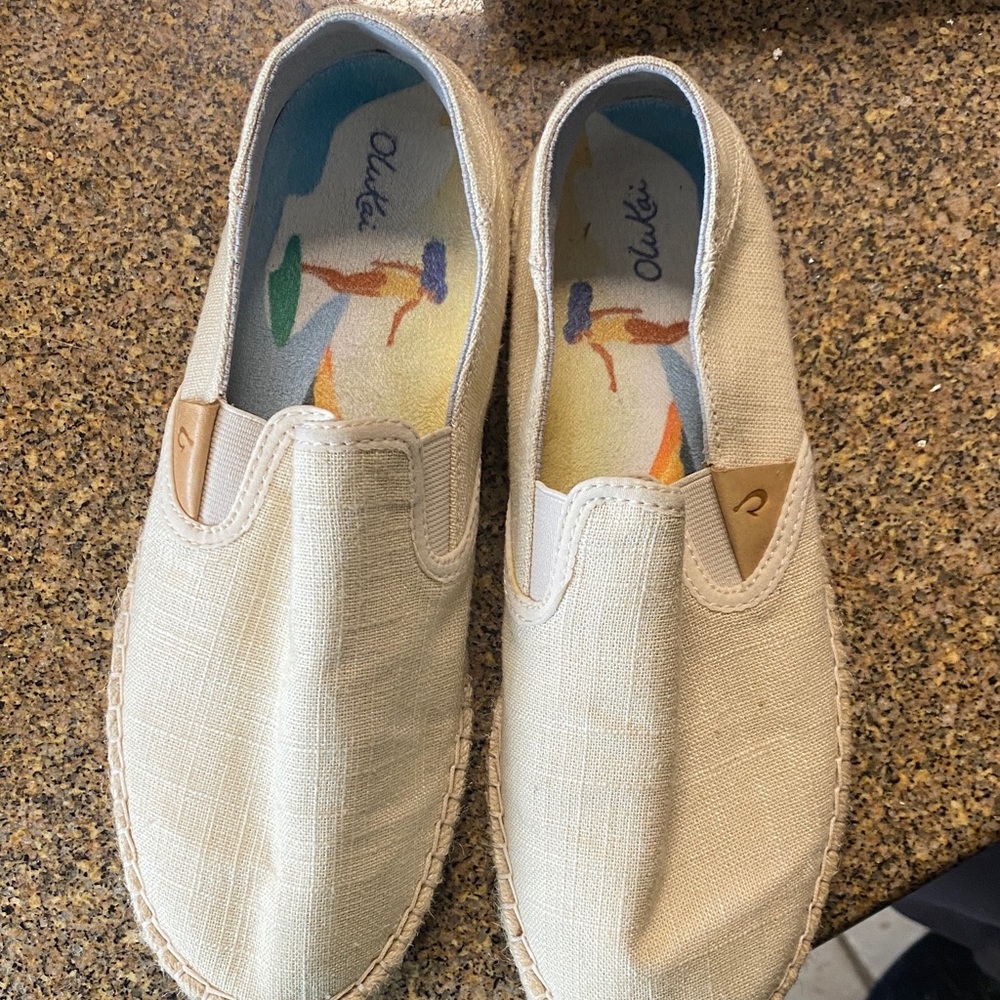 OLUKAI Kaula Pa'a Kapa Linen Drop